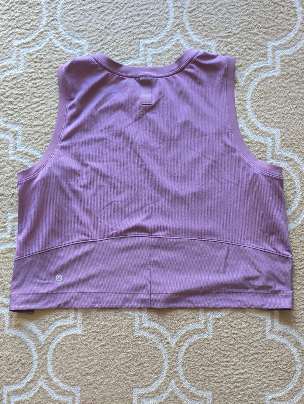 Lululemon Mesh Back Cropped Train Tank Wisteria Purple EUC - Picture 3 of 5